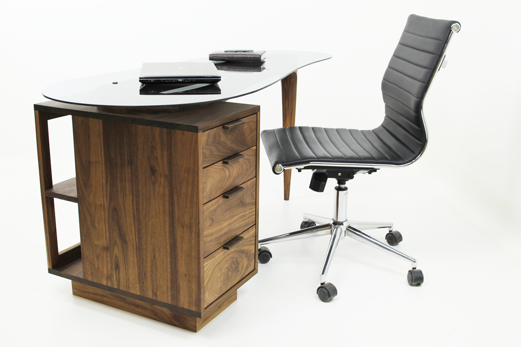 le-cali-modern-desk-1